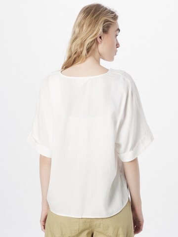 OBJECT - Blusa 'TILDA' em branco