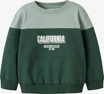 Bluză de molton 'NMMVEMIL' de la NAME IT pe verde: față