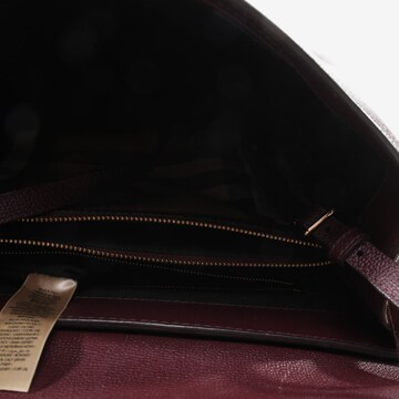 BURBERRY Schultertasche / Umhängetasche One Size in Rot