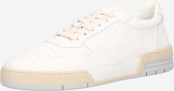 Baskets basses 'Legacy' Garment Project en blanc : devant