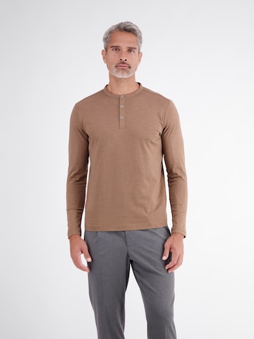 LRS Shirt in Beige: Vorderseite