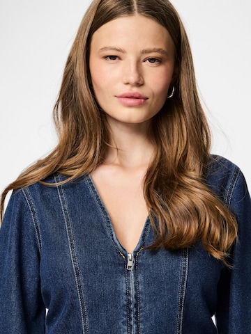 PIECES Jurk 'Flora' in Blauw