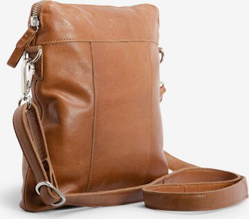 Messenger still Nordic en marron