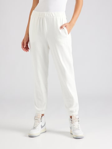 GAP Tapered Pants in White: front