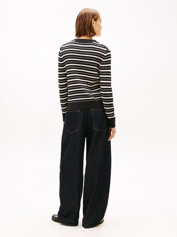 TOMMY HILFIGER Pullover in Schwarz