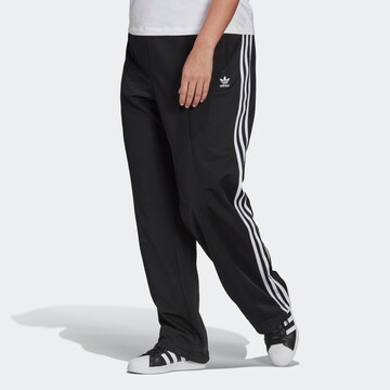 Loosefit Pantalon 'Adicolor Classics Firebird Primeblue ' ADIDAS ORIGINALS en noir : devant