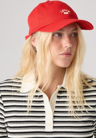 LEVI'S ® Τζόκεϊ 'Lazy Girl' σε κόκκινο: μπροστά