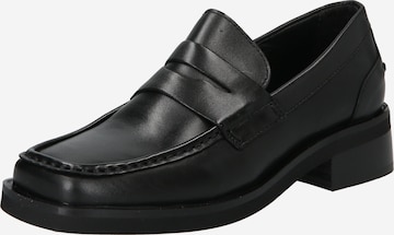 PAVEMENT Slip-ons in Black: front