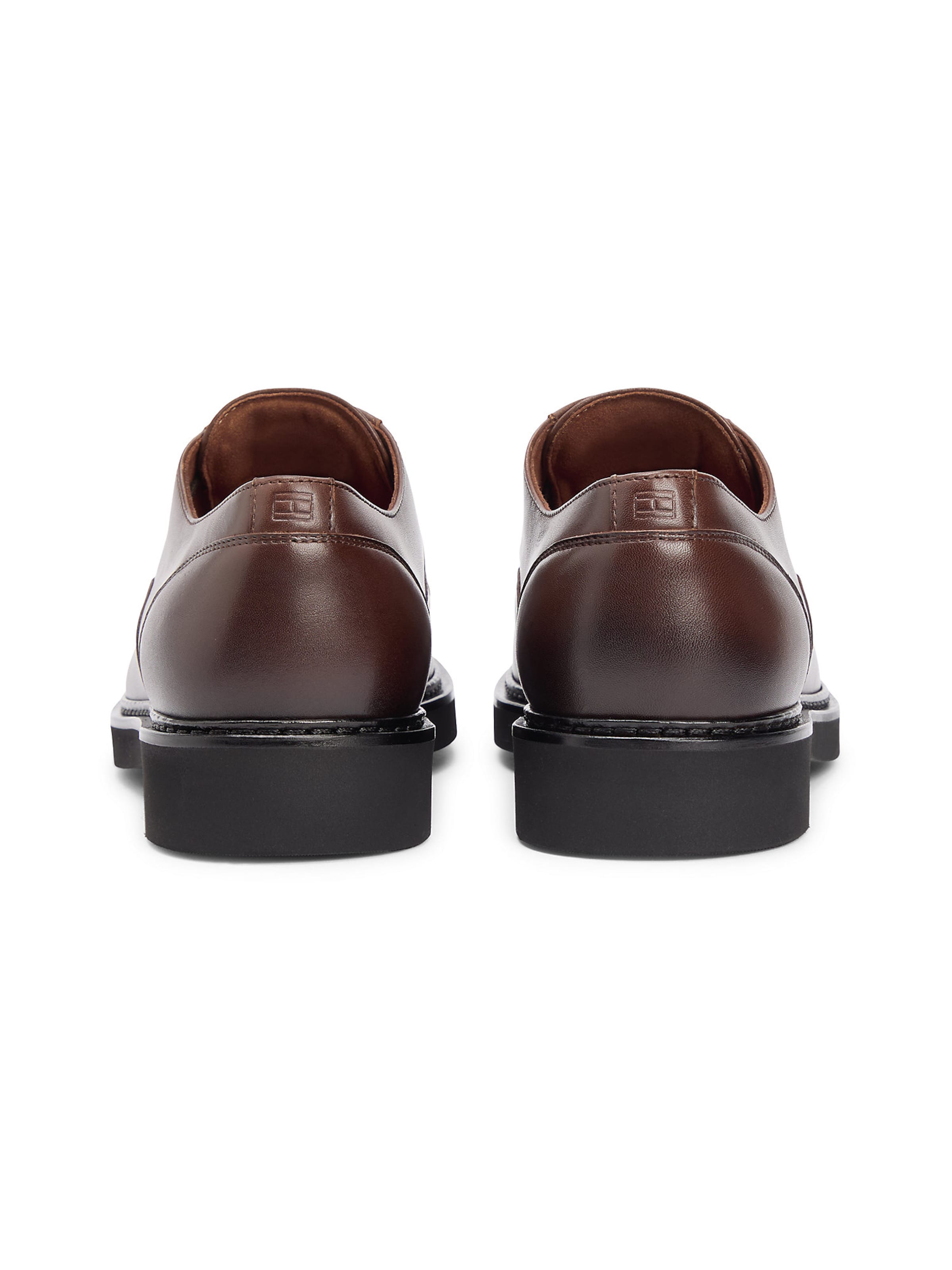 TOMMY HILFIGER Veterschoen in Bruin