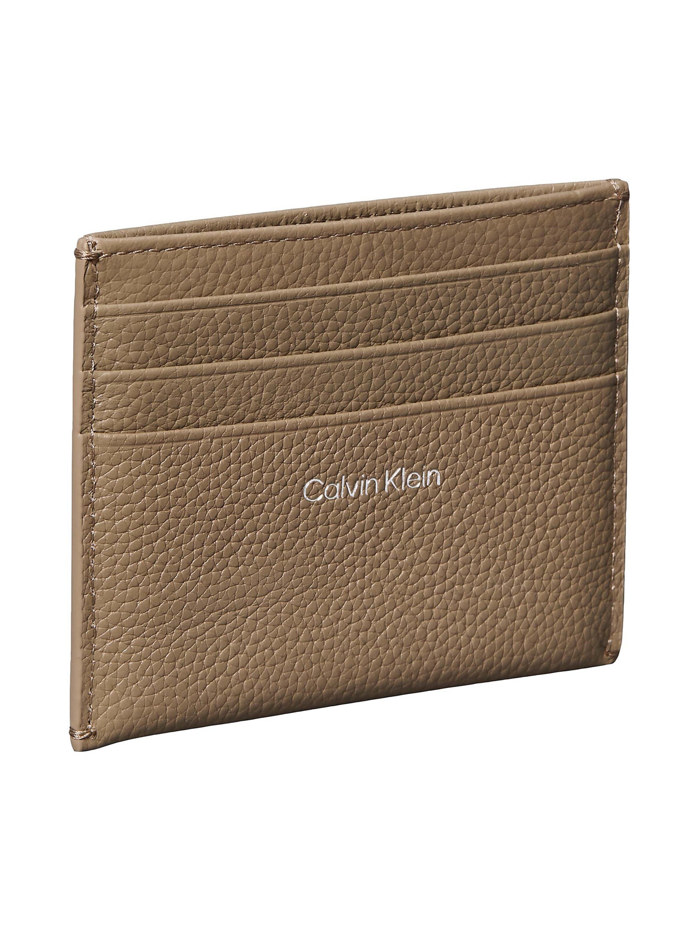 Calvin Klein Kartenetui in Braun