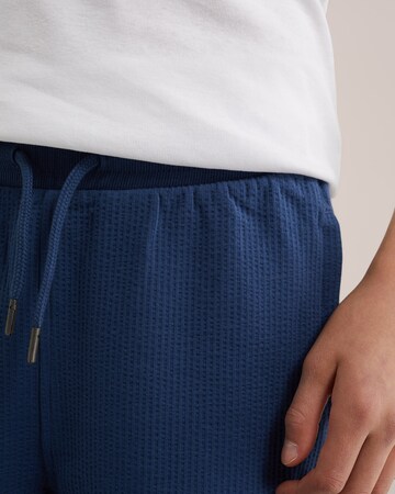 WE Fashion - regular Pantalón en azul