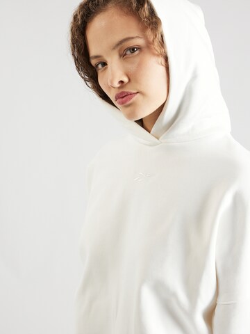 Reebok Athletic Sweatshirt 'Lux' in Beige