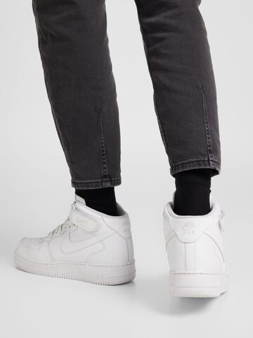 GABBA Tapered Jeans in Grau