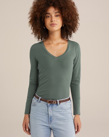 T-shirt WE Fashion en vert : devant