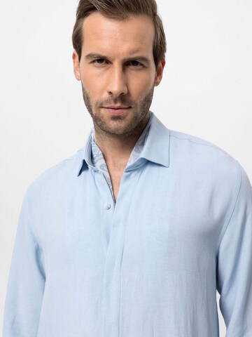 Regular fit Camicia di Antioch in blu