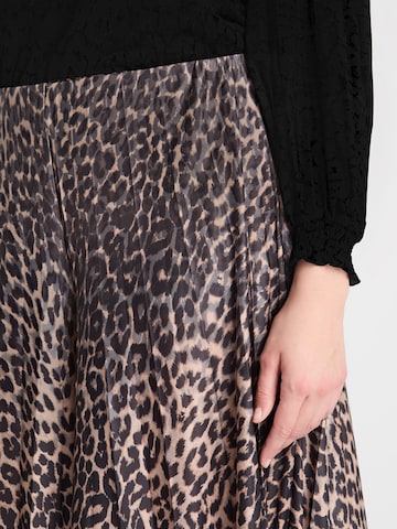 Wide leg Pantaloni 'Samantha' de la Guido Maria Kretschmer Curvy pe maro