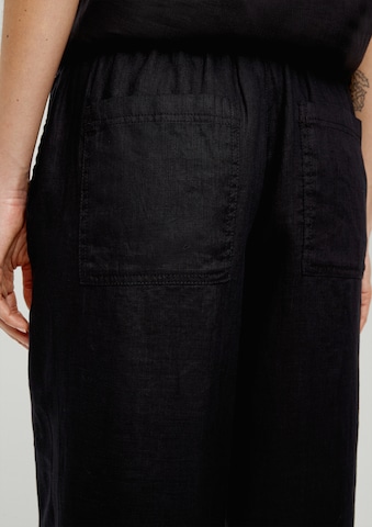 Wide leg Pantaloni de la s.Oliver pe negru