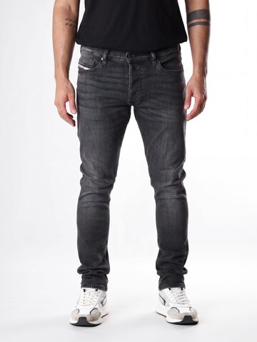 Skinny Jean 'TEPPHAR-X' DIESEL en gris : devant