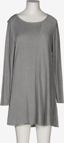 SAMOON Dress in M in Grey: front