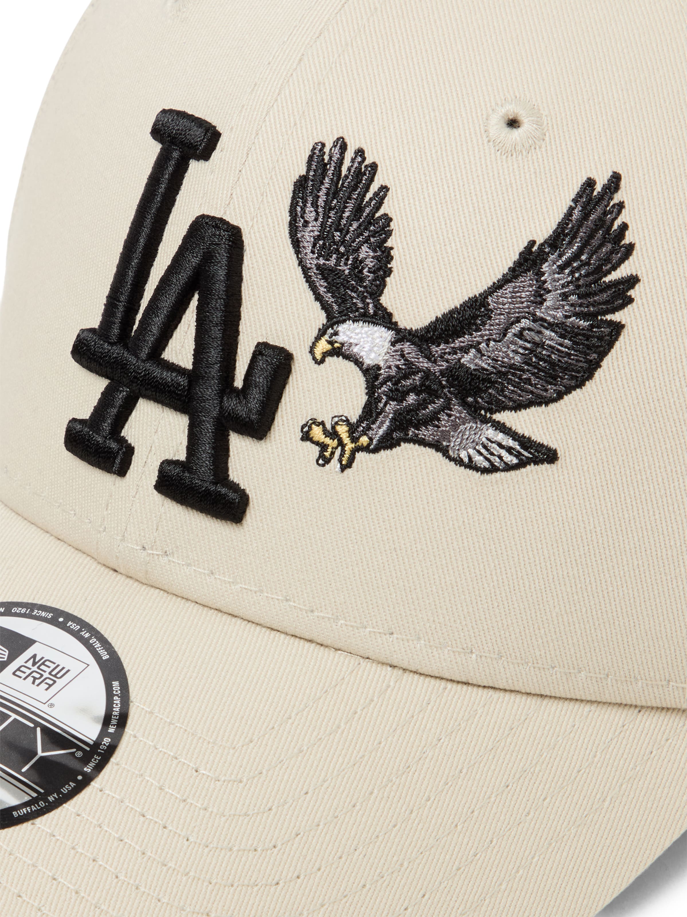 NEW ERA Cap in Beige