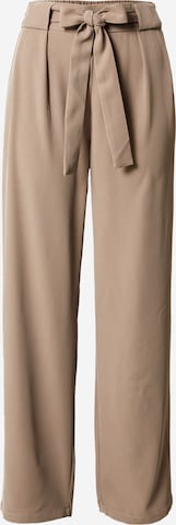 PIECES Regular Pleat-Front Pants 'NOLDANA' in Brown: front
