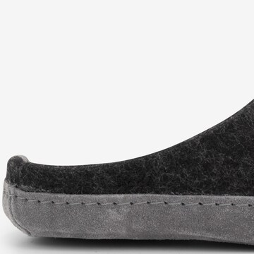 Travelin Slippers 'Get-Home' in Grey