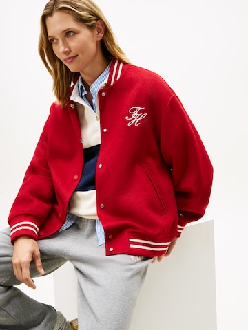 TOMMY HILFIGER Övergångsjacka i röd