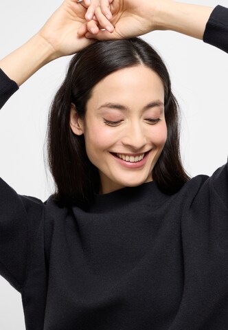 MUSTANG Sweatshirt in Schwarz