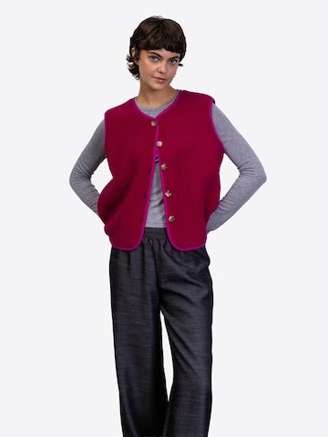 BROKE + SCHÖN Vest in Pink: front
