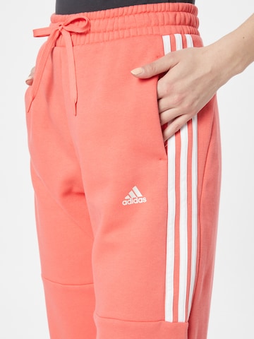 ADIDAS SPORTSWEARTapered Sportske hlače - crvena boja