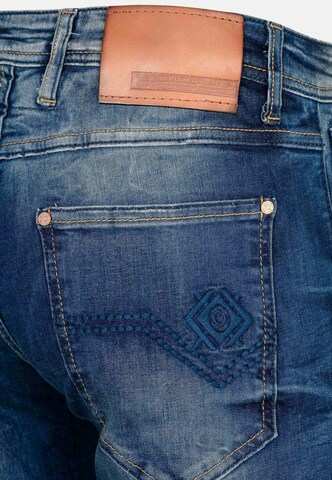 CIPO & BAXX Regular Jeans in Blauw