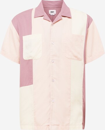 Coupe regular Chemise Obey en rose : devant