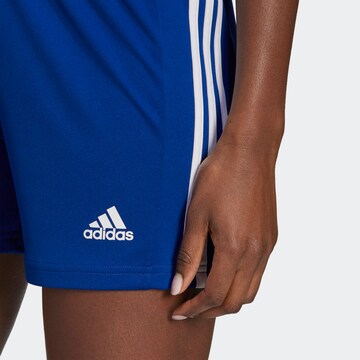 mėlyna ADIDAS SPORTSWEAR Standartinis Sportinės kelnės 'Squadra 21'