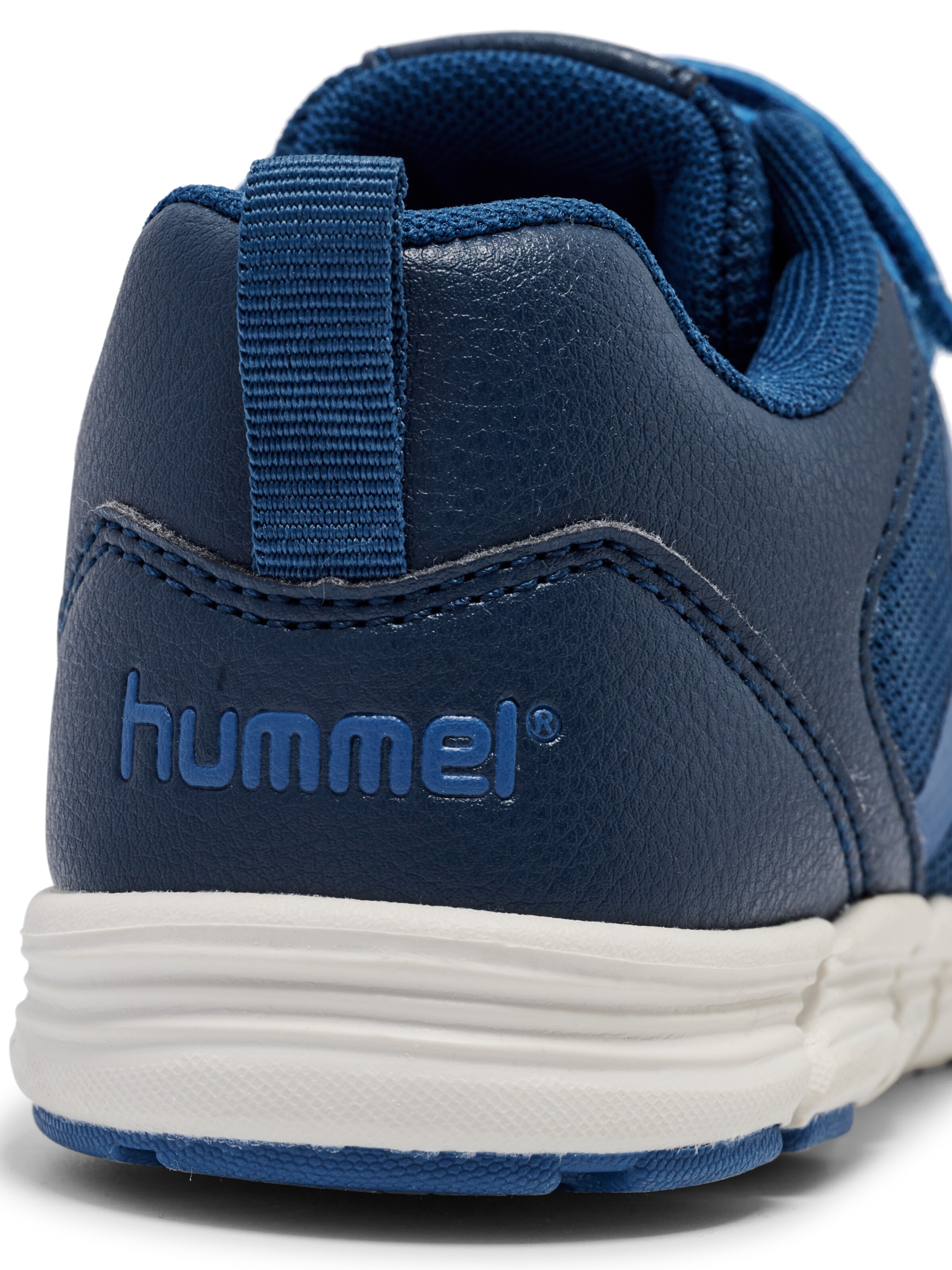 Hummel Sneakers in Blue