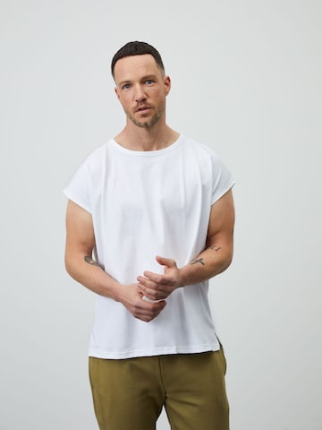 DAN FOX APPAREL T-shirt 'Theo' i vit: framsida