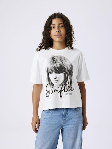 TWO SOON Taylor Swift T-Shirt in Weiß: Vorderseite