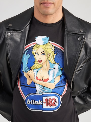 AMPLIFIED Koszulka 'BLINK 182 -ENEMA OF THE STATE' w kolorze czarny