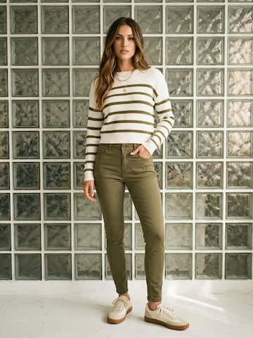 Skinny Jeans 'F138' di Tazzio in verde