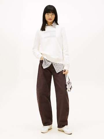 Tommy Jeans Sweatshirt in White