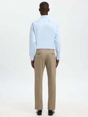 regular Pantaloni '16087869' di SELECTED in beige