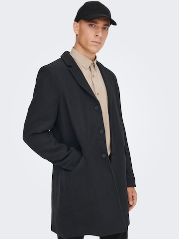 Manteau mi-saison 'JULIAN' Only & Sons en noir