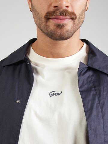 GANT - Camisa em bege
