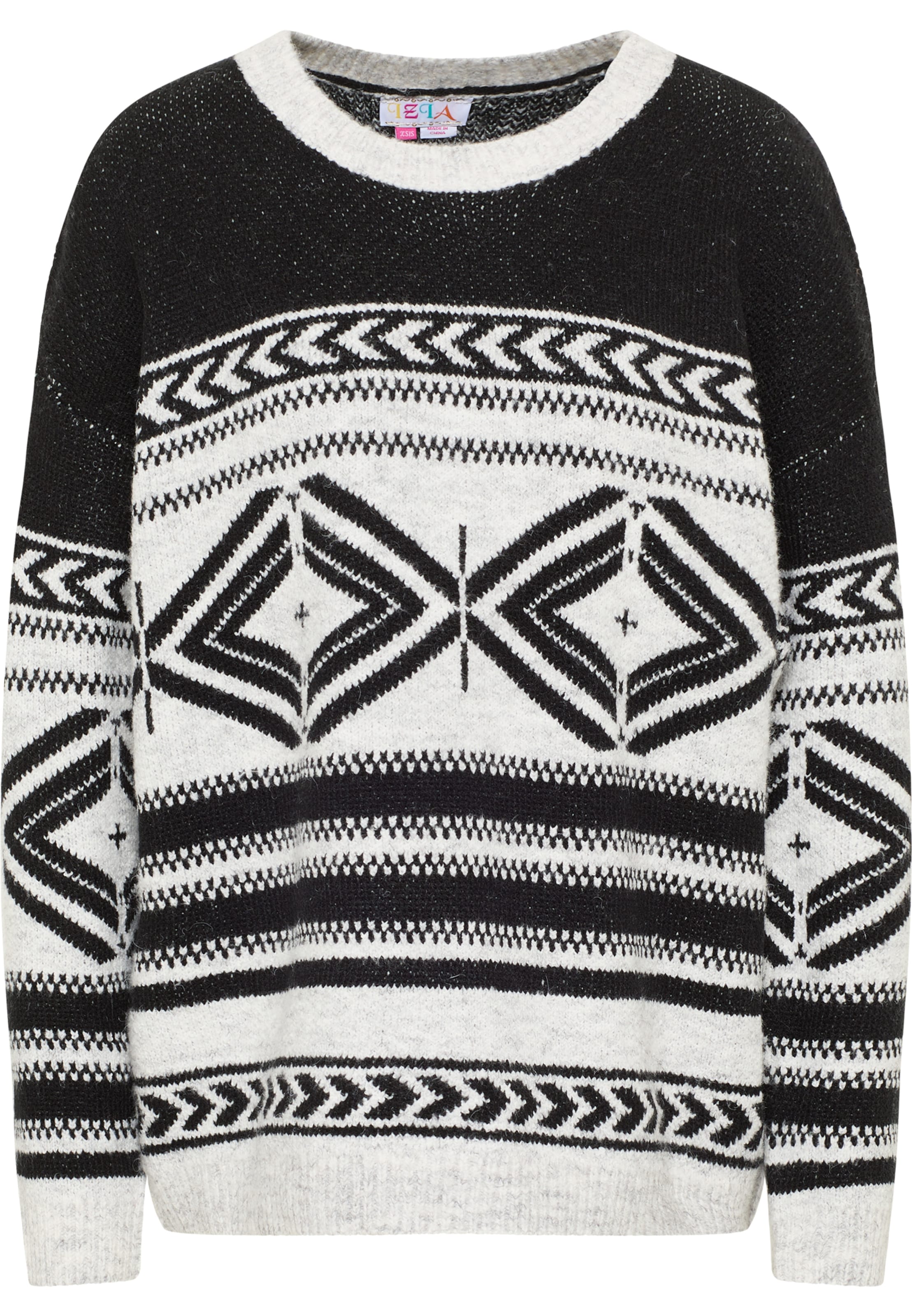 IZIA Пуловер в черно: отпред