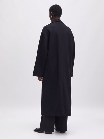 EDITED Between-seasons coat 'Haima' in Black
