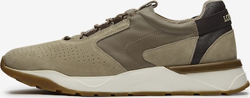 LOTTUSSE Sneakers 'Osaka' in Beige: front