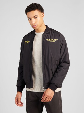 MAKIA Between-Season Jacket in Black: front