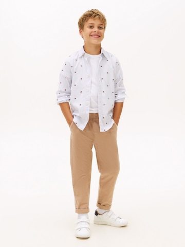 Coupe regular Chemise TOMMY HILFIGER en blanc : devant