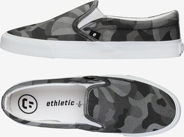 Ethletic Slip-Ons 'Fair Deck' in Grey