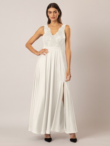 APART Evening Dress in White