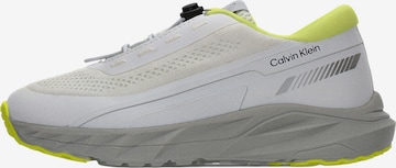 Baskets 'BEAL' Calvin Klein Jeans en blanc : devant